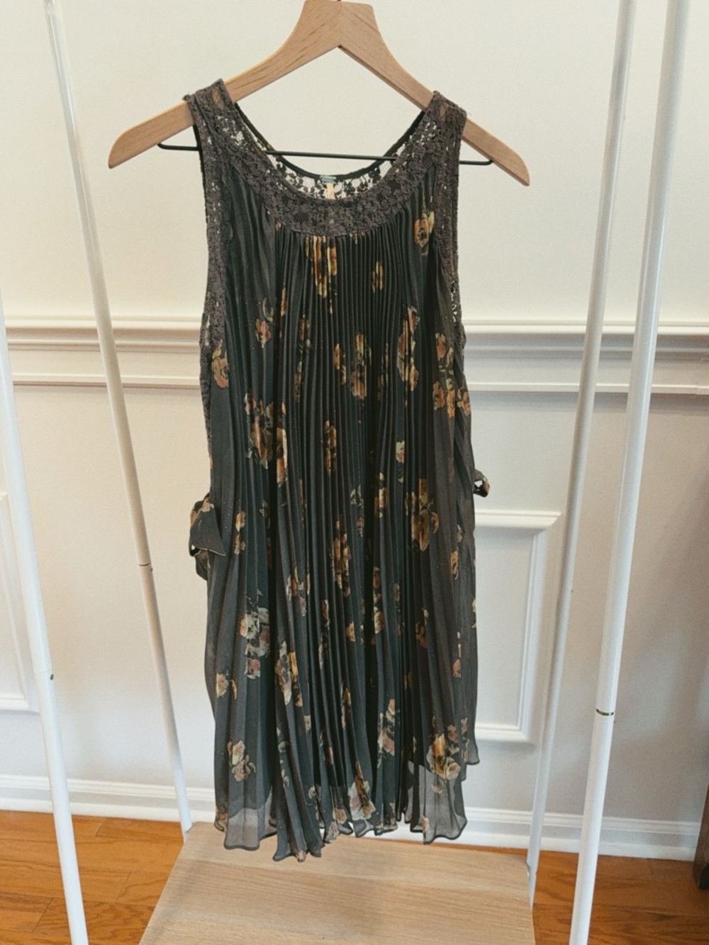Free People Lace Yoke Pleated Trapeze Mini Dress gray Floral Boho Flowy Festival